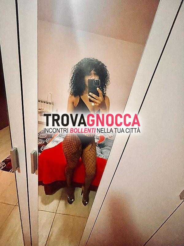 cassino foto reali pompa al naturale 69 e tutte posizioni senza fretta fatto bene fino alla fine. lasciati trasportare un'esperienza intensa e senza compromessi