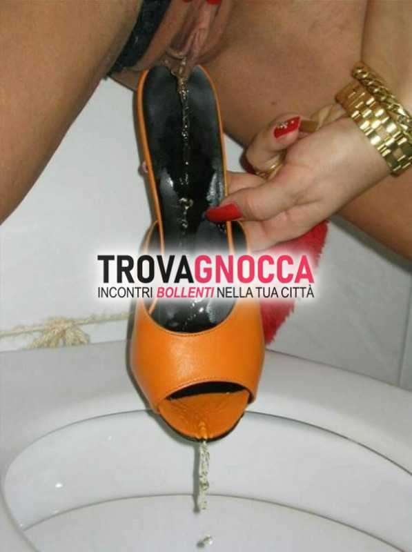 autentica maestra nell'urinoterapia. propone diversi percorsi degustazione champagne foto 100 reali