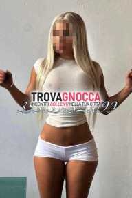 🔥sorrento🔥novita assoluta 🎀tania inglese 🇬🇧 🎀 prima occasione super troia naturale godere al massimo. 🔥