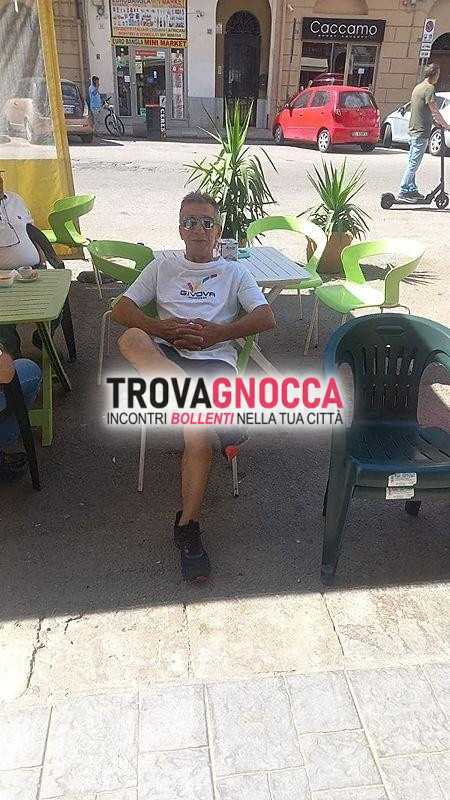 imprenditore 55 enne generoso cerca coppie o lei coppia o singola faccio regalino