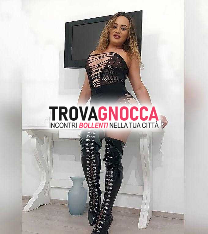 🤤 bacio naturale. baci alla francese 😛 transessuale 🔥. attpass🔥 super sexy zara isabella è davvero troia completa.