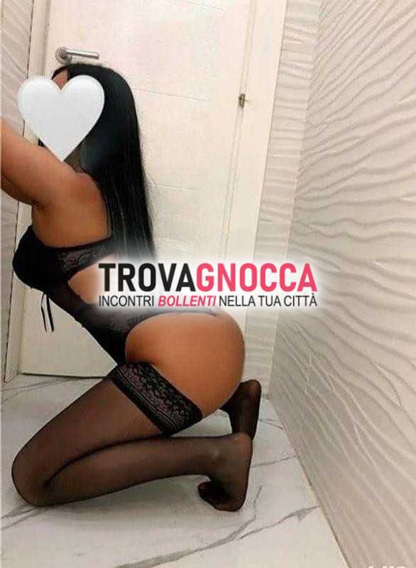 💕❤️💟casa tua 💟❤️💕cortona camucia castiglion fiorentino terontola 💟❤️💕bellisima mora raggiungo casa tua o albergo 💕❤️💟outcall