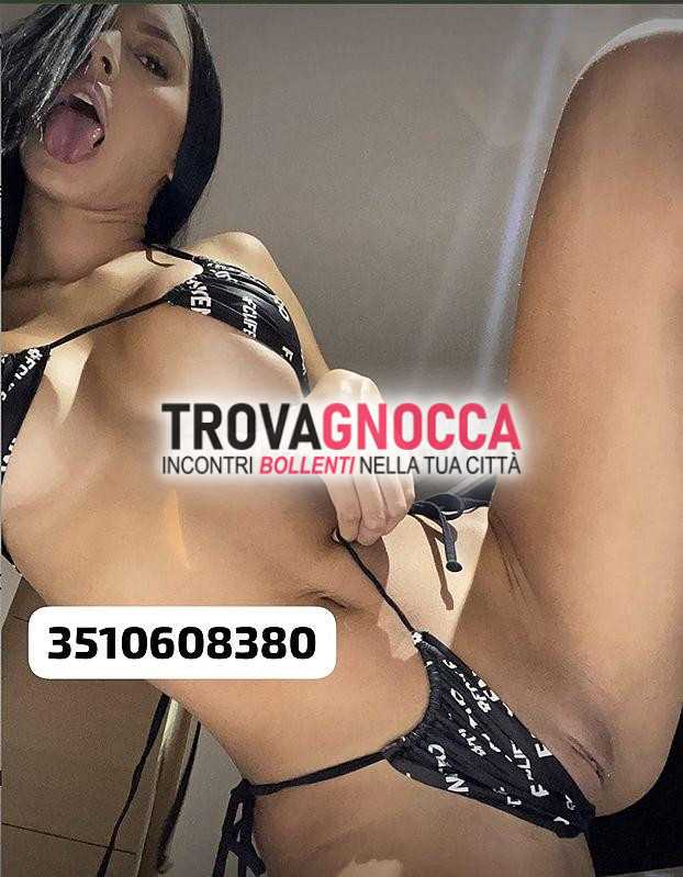 top stop bella e veritiera bellezza. appena arrivata forli 🇦🇷🇮🇹 È sua prima volta questo incontro. 21 anni giovinezza e un'esperienza squirting vero💦💦💦💋💋. boca naturale fino alla fine