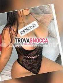 appena arrivata chantal 💋 mazara vallo 💋 sono ragazza zoccoletta che adora ciucciare 🍭 mia calda bocca e farmi 🍭 leccare 👅 fino diventare bagnata.