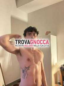 giovane ora regalo esclusivo guarda foto