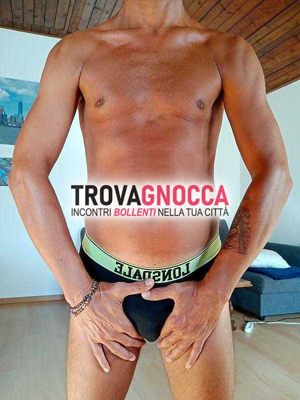 bull hot milf cerca avventure appassionanti se desideri momenti intensi e coinvolgenti non esitare contattarmi. un'illuminante esperienza ti aspetta