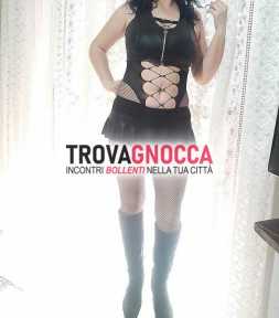 coppia seducente cerca divertimento cassino questo sabato