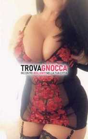coppia estremamente discreta angri invita single piacevoli e intensi momenti passione e trasgressione aperti ogni esperienza. ti aspettiamo villetta indipendente pronta ad accoglierti tanto desiderio. coppia estremamente discreta angri invita single piacevoli e intensi momenti passione e trasgressione aperti ogni esperienza. ti aspettiamo villetta indipendente pronta ad accoglierti tanto desiderio.
