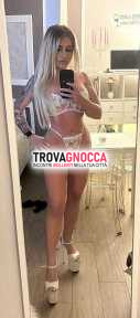 anna tettona straordinaria giovane perfetta farti vivere intense emozioni. anna tettona straordinaria giovane perfetta farti vivere intense emozioni.