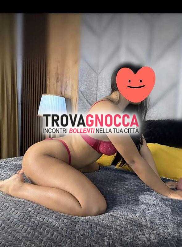 giovane coppia❤️😈🐷 sposati e piacevolissimo aspetto😋 disponibili ospitare o raggiungere car ufficio casa tua albergo 🚗🚘