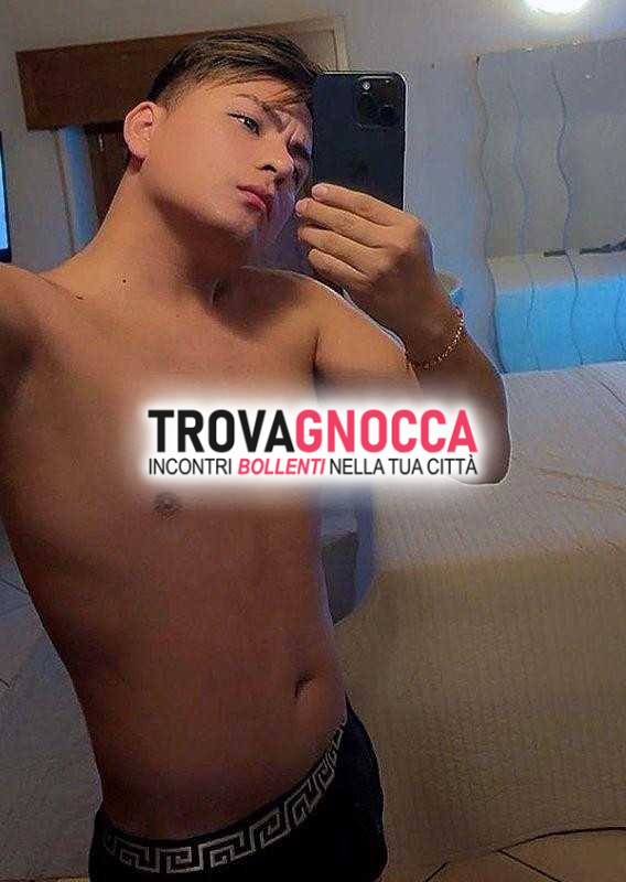 💎❤️‍🔥mattia🍆🇨🇴bel figo giovane colombiano🇮🇹🚀👑 mattia dotato👑attivo versatile e passivo ⬆️↕️⬇️ pronto regalarti momenti indimenticabili