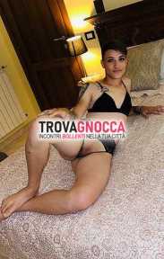 🔴claudia🔴arezzo🔴20 anni foto autentiche e tatuaggi seducenti❤️ puoi venire trovarmi casa mia ma posso anche raggiungere tuo appartamento o l’hotel❤️
