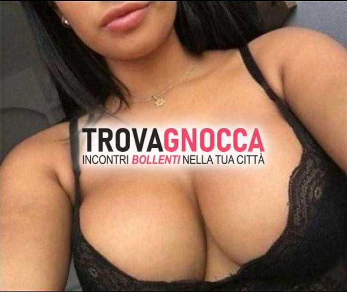 🔥🔥non potete perdere😍 prima volta assoluta 🏃‍♀️foto 💯autentiche 📷💦un vagina irresistibile succhiare 👅 spettacolare e sensualmente 👠 attrattiva👙 ❮
