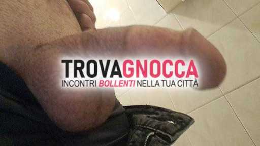 bull coppie e singole desiderose esplorare nuove esperienze ambiente accogliente e stimolante dove poter soddisfare ogni fantasia. vieni scoprire mondo piacere e connessioni uniche.