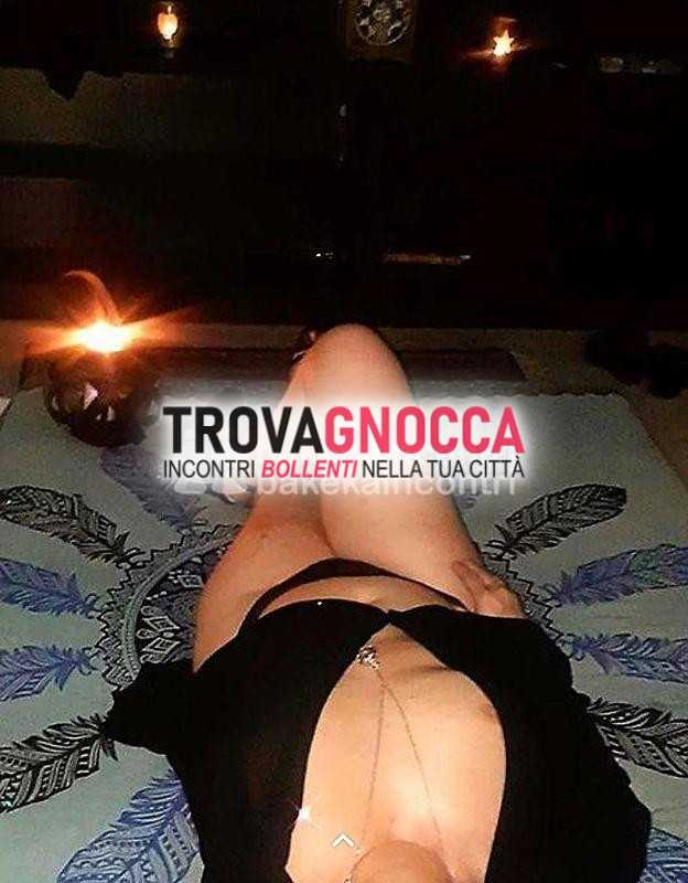 massaggiatrice esperta italiana pronta offrire momenti relax indimenticabili