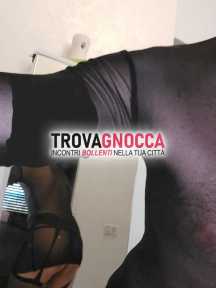 ospito adesso solo attivi non dotati massimo 13 cm non sono mercenario leggete bene
