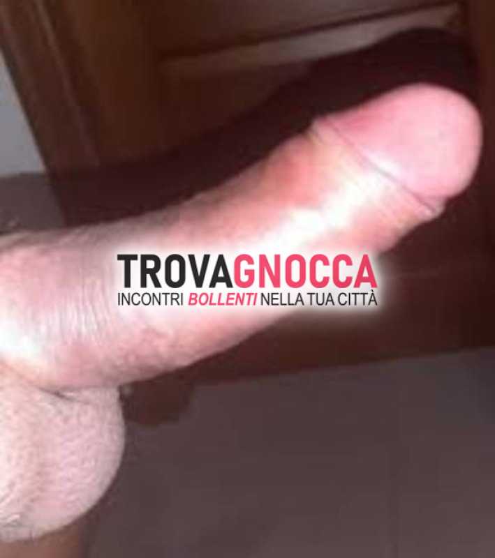 non mercenario ospita donne e ragazze divertimento e piacere