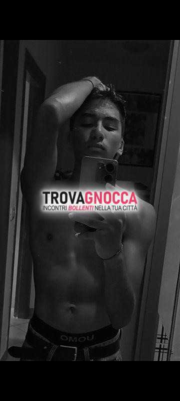 giovane mercenario cerca buona compagnia e bella presenza disponibile solo questa settimana