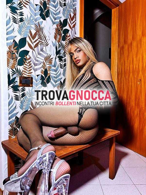 🫦 🥰 🍆 mia anaconda 24cm È venezuelana appena arrivata ragazza giovane dalla gola profonda sia attiva che passiva È pronta far ti sentire bene ritardando divertimento
