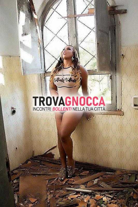 francesca dolce 🤭a cremona fantastica e formosa foto reale 😜 viso angelicale che nasconde un'anima super porca 😈😜