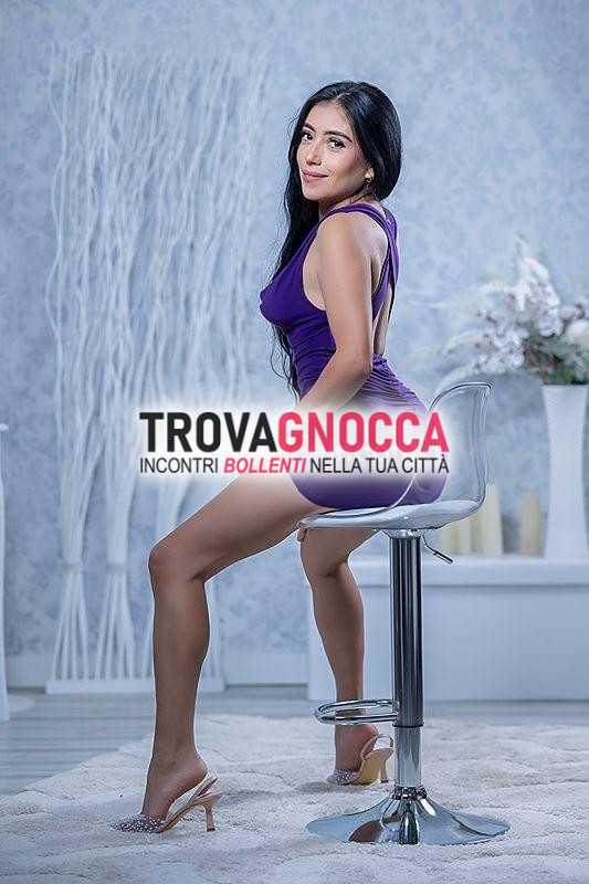 il nuovo colombiano città è qui offrirti momenti puro divertimento e piaceri sesso non te ne pentirai mai😈👅