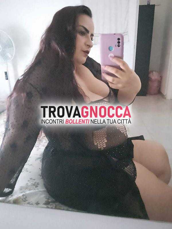 🍒😈💘. stupenda ma soprattutto fantastica pompinara. mia pompa selvaggia È impareggiabile. non utilizzo mani. lecco lecco sputo e poi riprendo.🍒😈💘