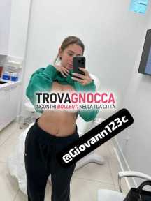 vieni e assaggiami sera 🍌🥒😘