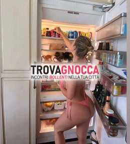 jade69 🔥 raggiungo centro bergamo 🔥🔥. appena arrivata cittÀ prima volta sono giovane e bella ragazza tutta scoprire un'assoluta bomba sensualitÀ. 