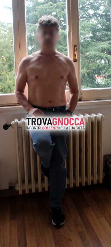 cerco coppia o donna amicizia e divertimento reciproco