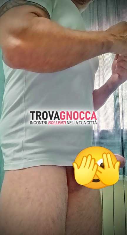 bel tipo curato e dotato cerca incontro donna matura.