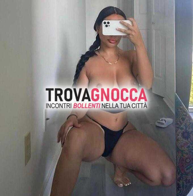 per pochi giorni 😍🥰😘 ragazza affascinante È pronta soddisfare ogni tuo desiderio ed È disponibile molte altre fantasie. vieni scoprirmi non vedo l'ora incontrarti.