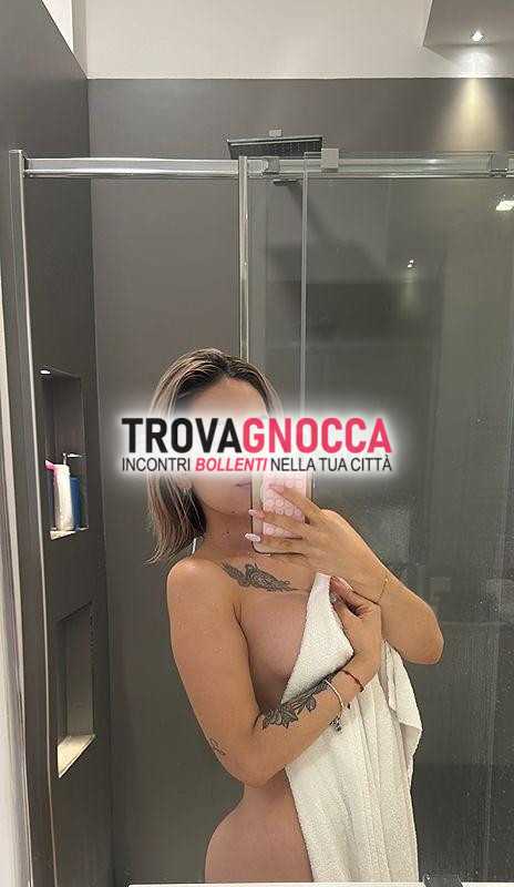 paula novedad latina