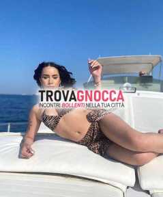 ciao tesoro sono sabryna ragazza transessuale appena arrivata brasile. ho 20 cm minchia e adoro dare e ricevere piacere. sono persona tranquilla tanta pazienza e segretezza è ciò che preferisco