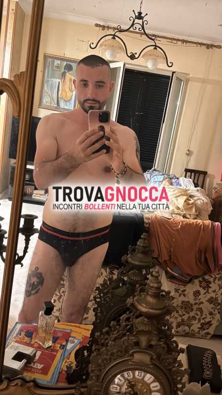 salve mi chiamo luigi ho 34 anni sono disponibilissimo riservatezza serietà e rispetto elementi fondamentali.