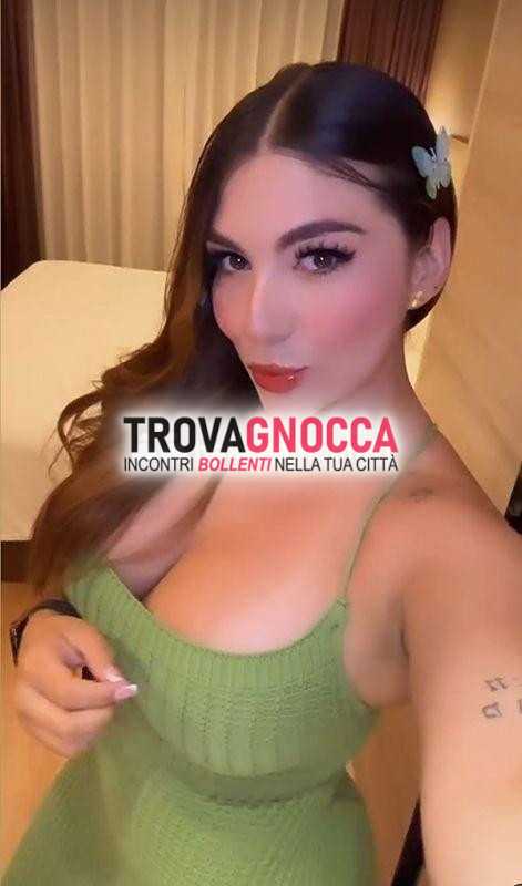 cerea♥️ appena arrivata 😍 chanel💖 È donna porca dall'eleganza unica 🧡 È bellissima milf dolce paziente affascinante ed educata 💖 💋 foto 100 vere