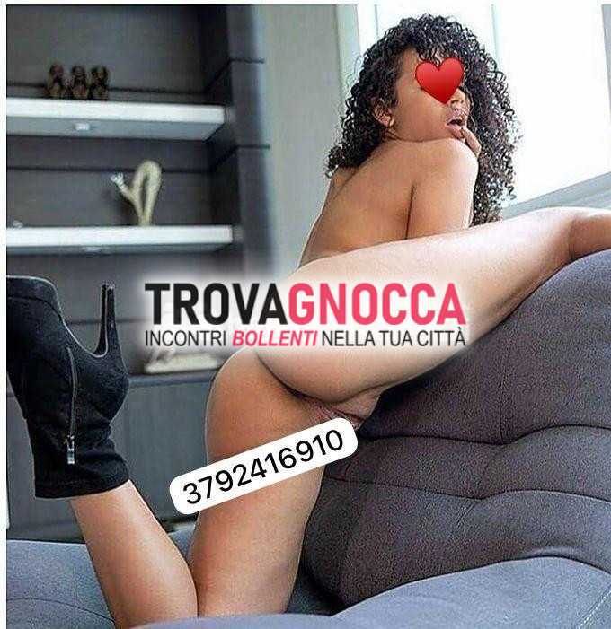 sériate 💧💧ti faro assaporare piacere al massimo relax senza fine mio corpo incantevole che profuma divinamente e ha pelle baciare ogni dove.non te ne rimpiangerai mai non simile ad altri