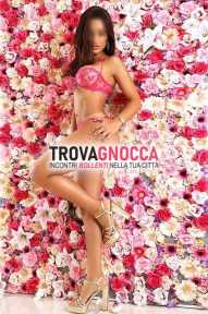 lola bellezza mozzafiato e maestra benessere e relax ❤️. scoprirai mix eleganza e sofisticatezza.