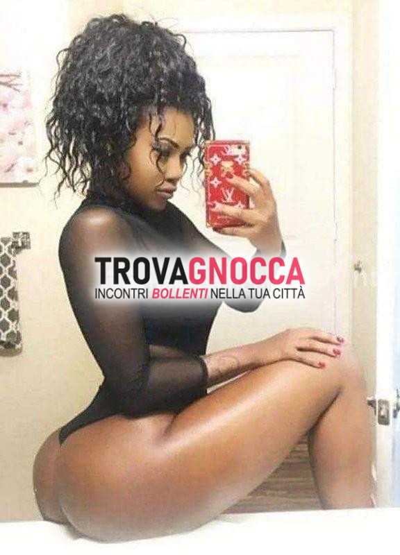 a scisciano .cubana mulata incantevole . ❤️🥰🥰❤️. sensuale e pronta te irresistibile. foto assolutamente reali👌🏽😌