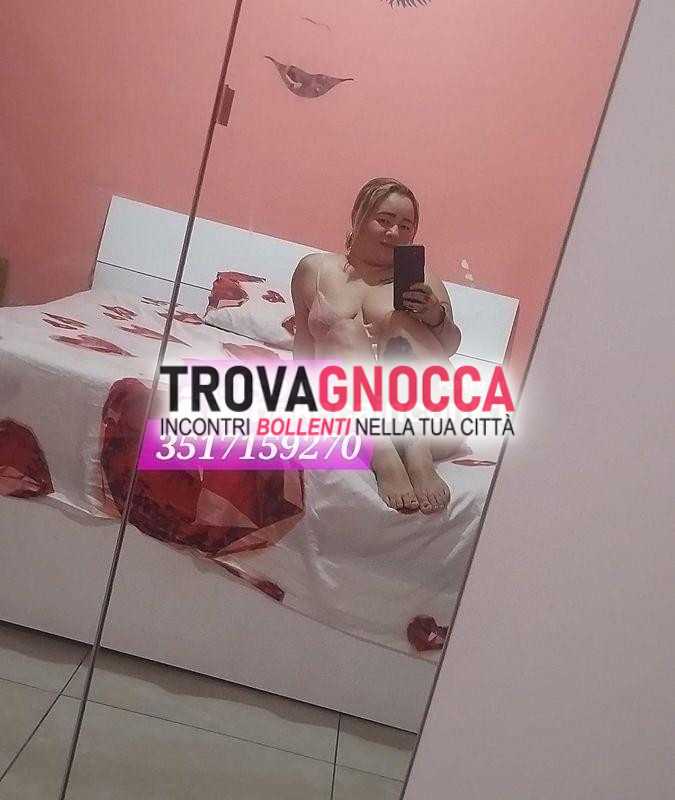 barletta centro pulita e profumata 🎀 corpo mozzafiato sono tutta naturale mie foto sono reali e recenti riflettendo mia vera bellezza. sono io persona nelle immagini mi riconoscerai subito