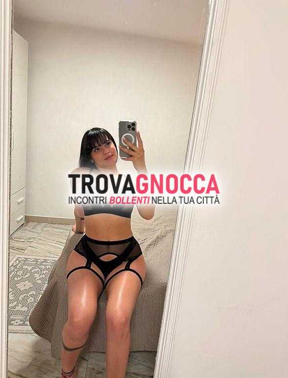 💕🦄coral 🦄💕 ad agropoli 🔥
spazio condizionato🔥🔥🔥❄️ fai me quello che desideri sono regina gioco sensuale🌶 
massaggiatrice esperta