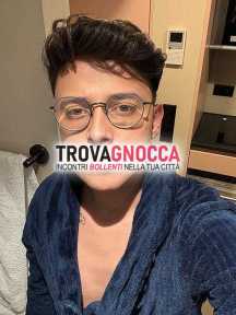 😋 ragazzo disponibile estremamente eccitato e po' vizioso attivo e versatile ho 23 anni e misuro 21cm 🍆💦