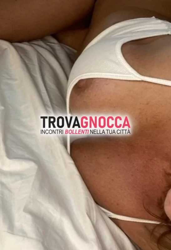 bel ragazzo singolo ben dotato italiano sottomesso donne sole e coppie singole