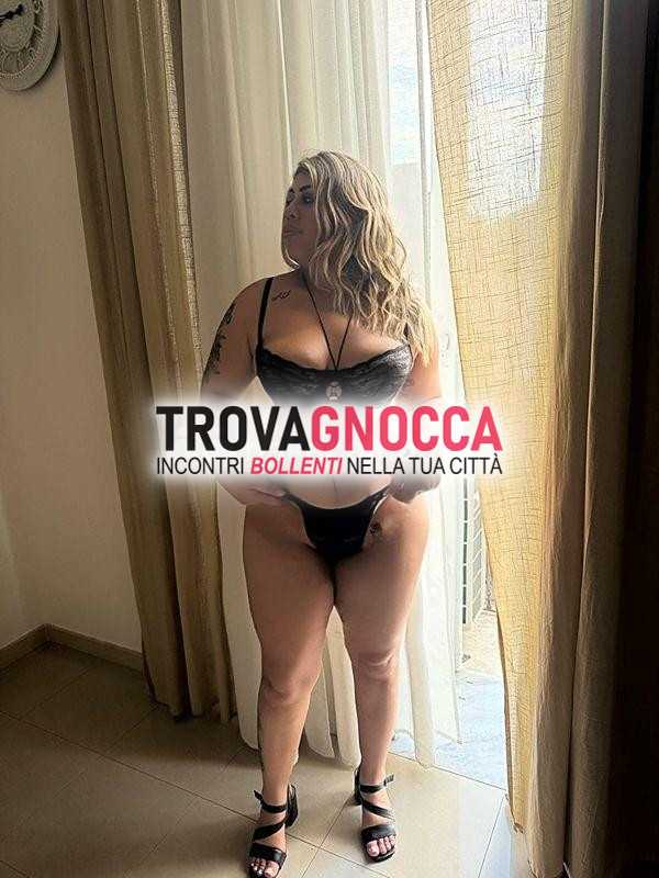 jade 🍓 giovanissima e dolce bambolina 🇧🇷 bombsexy molto disponibile lunghi preliminari senza fretta e massaggi corpo corpo.