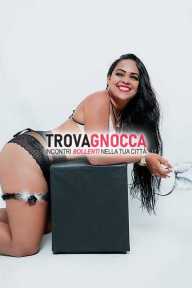 🇧🇷 laura seducente ragazza brasiliana è qui prima volta italia. 🇧🇷 laura seducente ragazza brasiliana è qui prima volta italia.