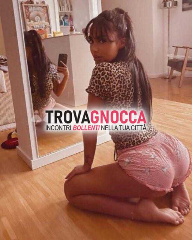 chanell deliziosa ragazza incredibile esperta nelle prestazioni orali e maestra nel far godere ‏💕