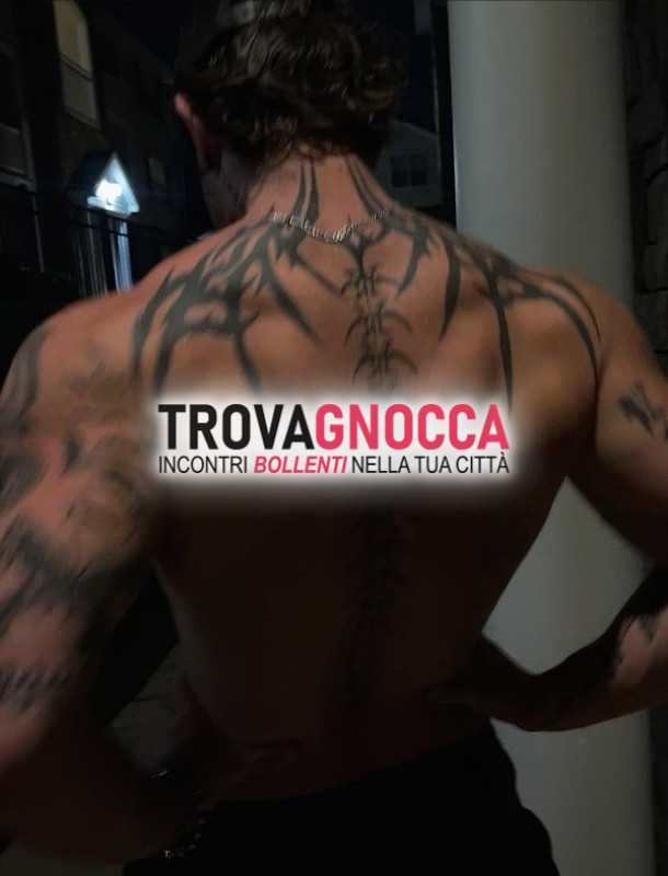sono ragazzo etero età 20 anni baby face coppie o ragazze