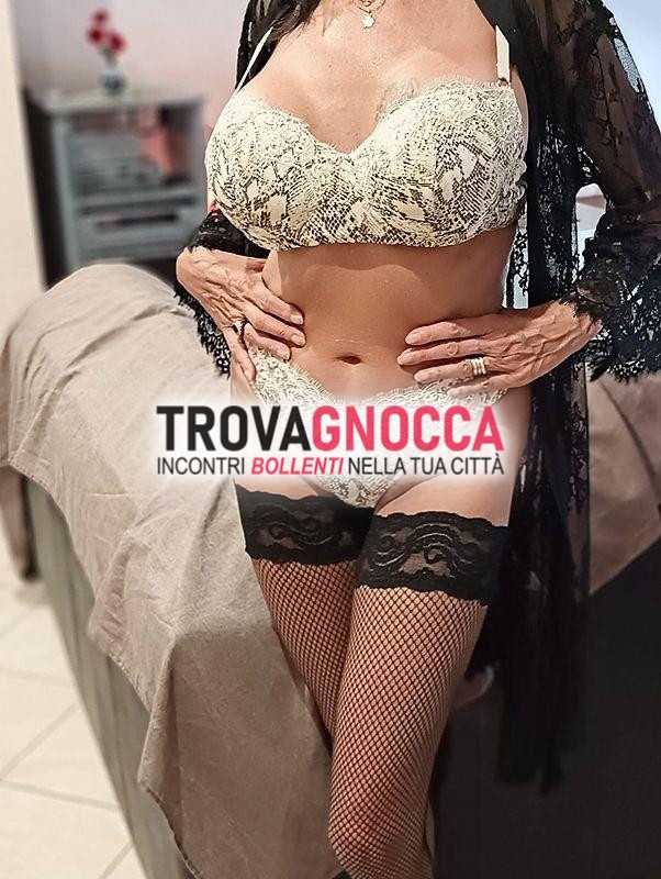 ultimo giorno non lasciarti sfuggire l'opportunitÀ prenotare oggi tuo momento relax esclusivo. carla siciliana È pronta ad accoglierti