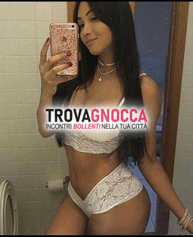 ambiente climatizzato sono seducente dolce appassionata e maliziosa. disponibile realizzare ogni tuo desiderio completissima. 

appena arrivata jany È pronta soddisfare tue fantasie