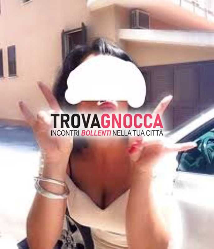 cornuto cerca bull moglie bellissima milf. no mercenari
