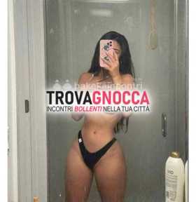 bacio passionale squirting massaggiatrice specializzata nel rilassare tuo lato b